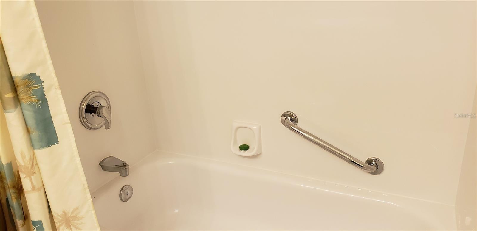 BOULEVARD CLUB THE CONDO - Residential