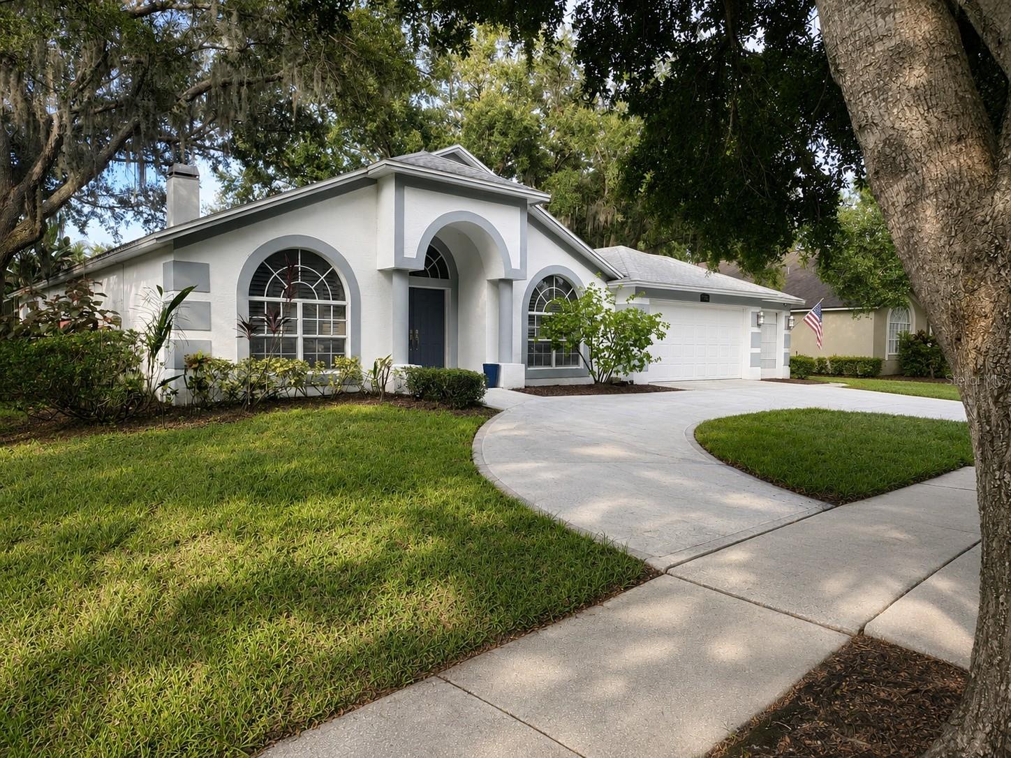 15211 ARBOR HOLLOW DRIVE