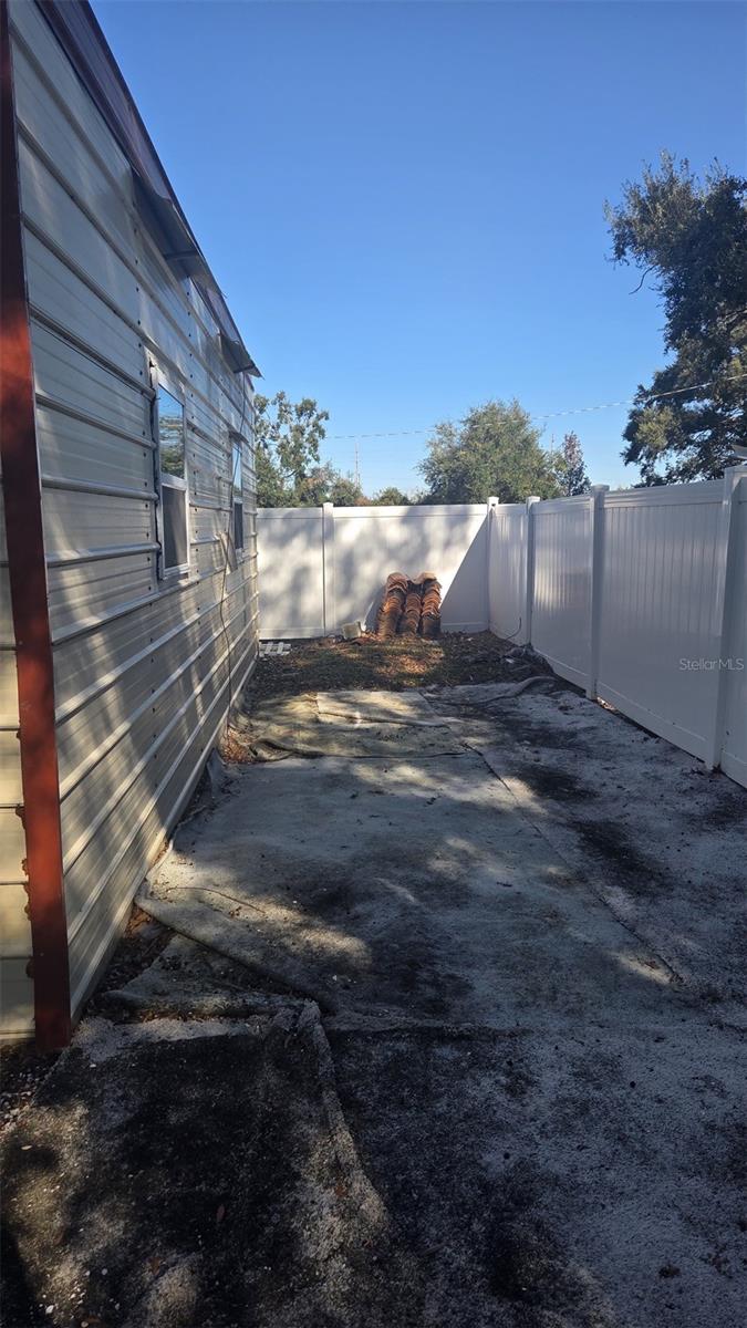 UNPLATTED - Residential Lease