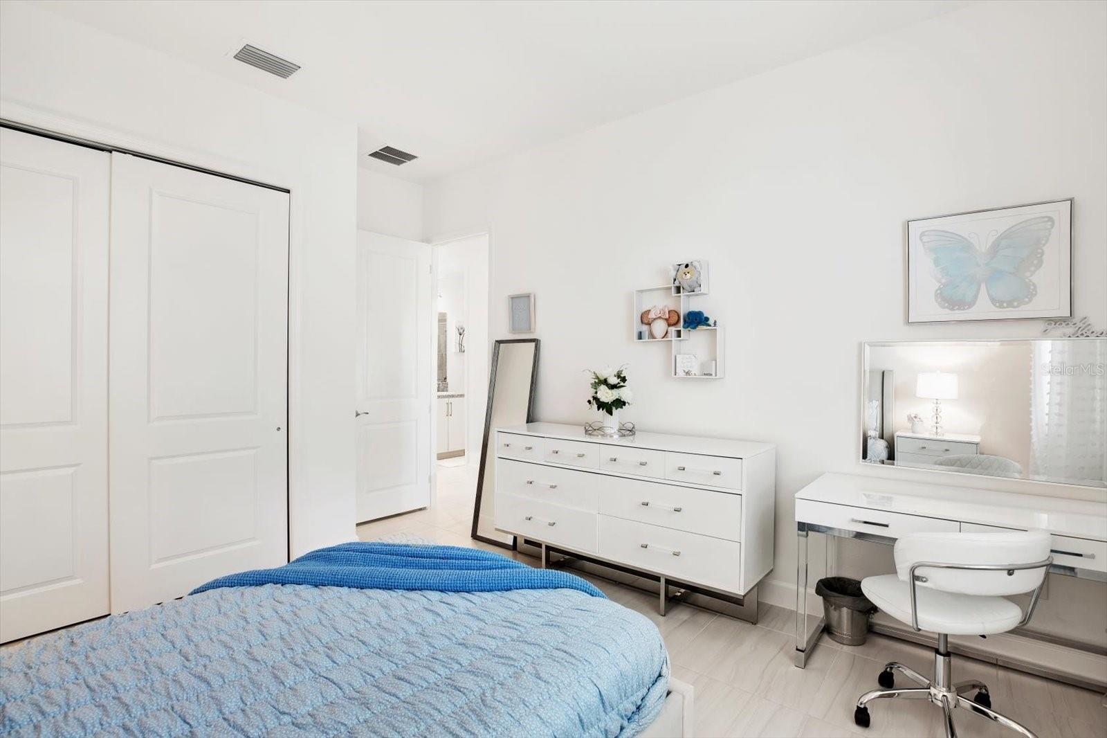 WINDING RIDGE - Residential