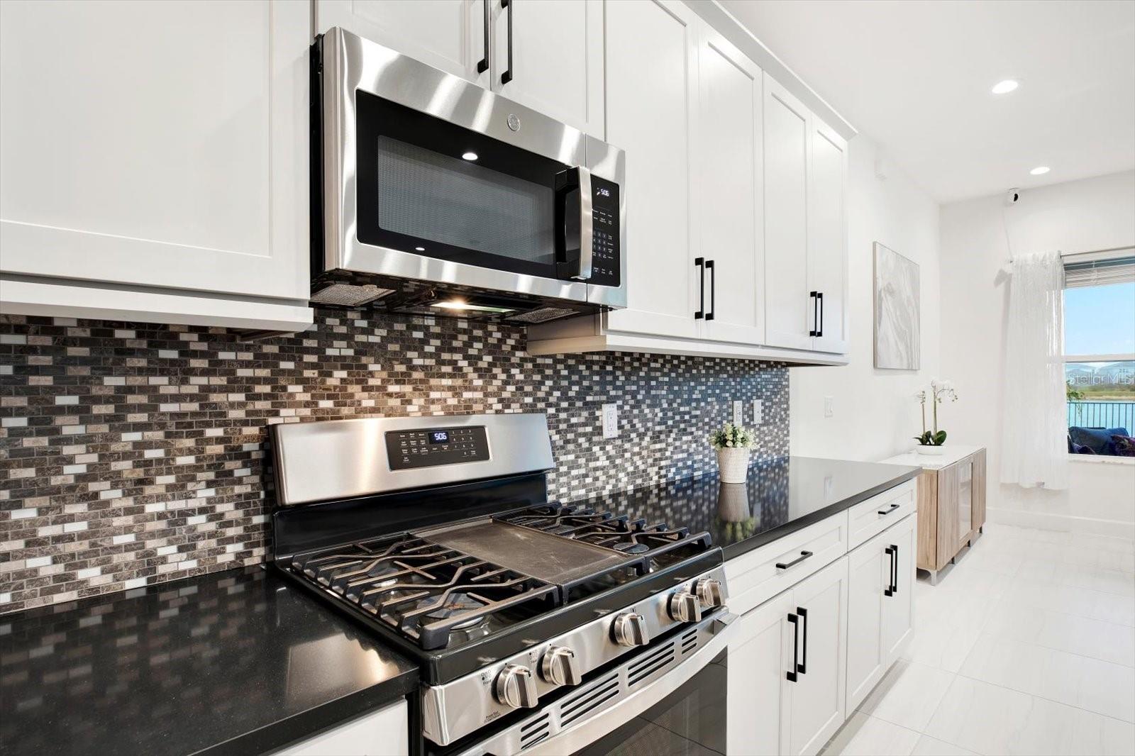 WINDING RIDGE - Residential