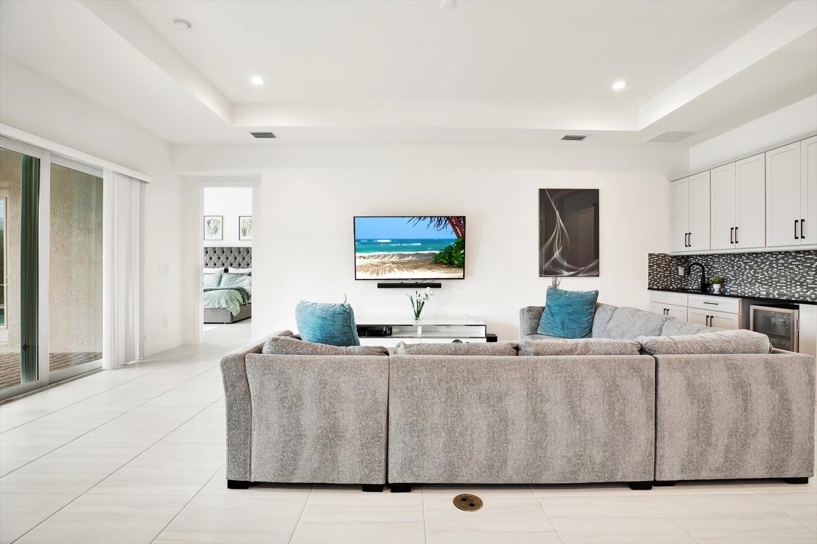 WINDING RIDGE - Residential