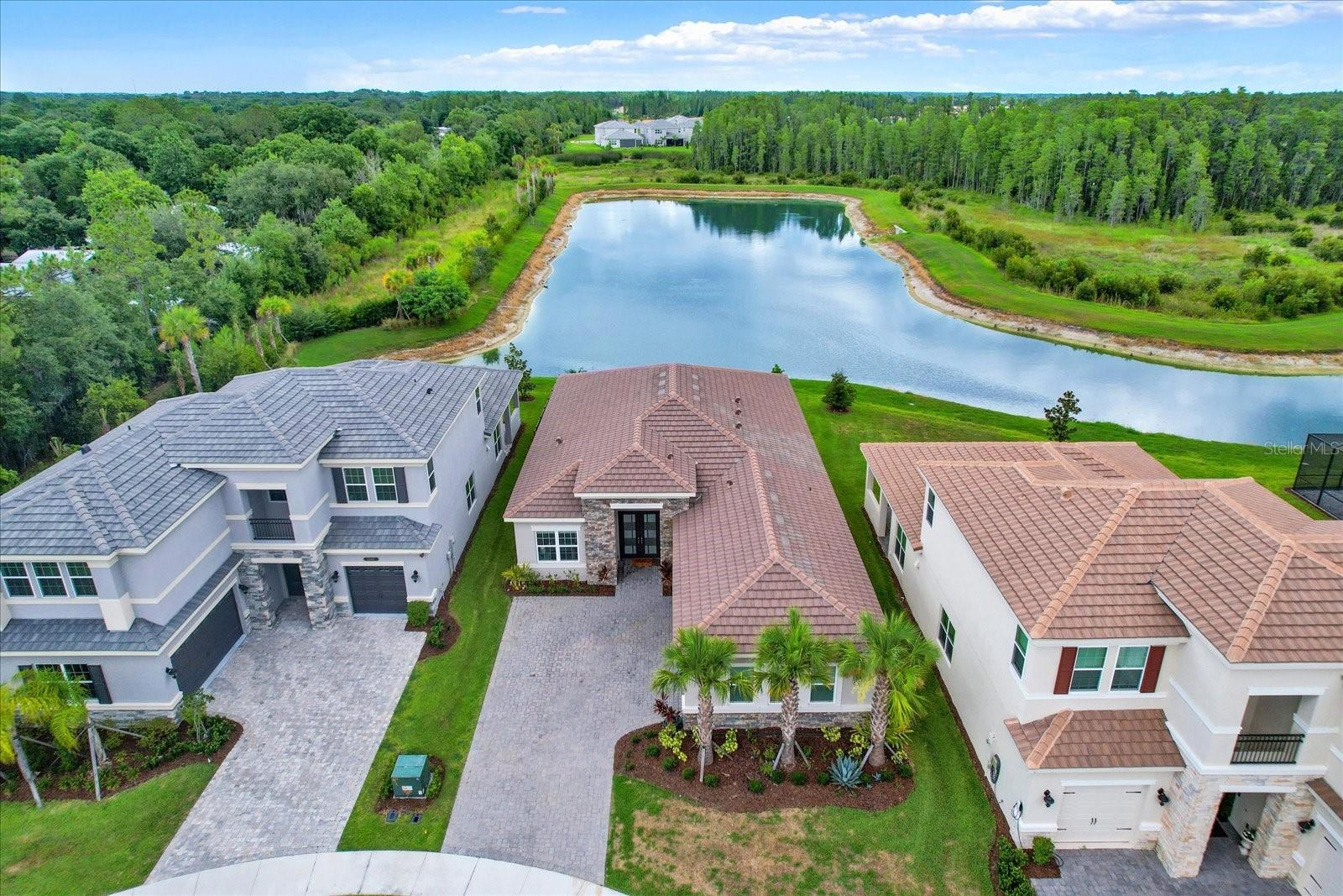 WINDING RIDGE - Residential