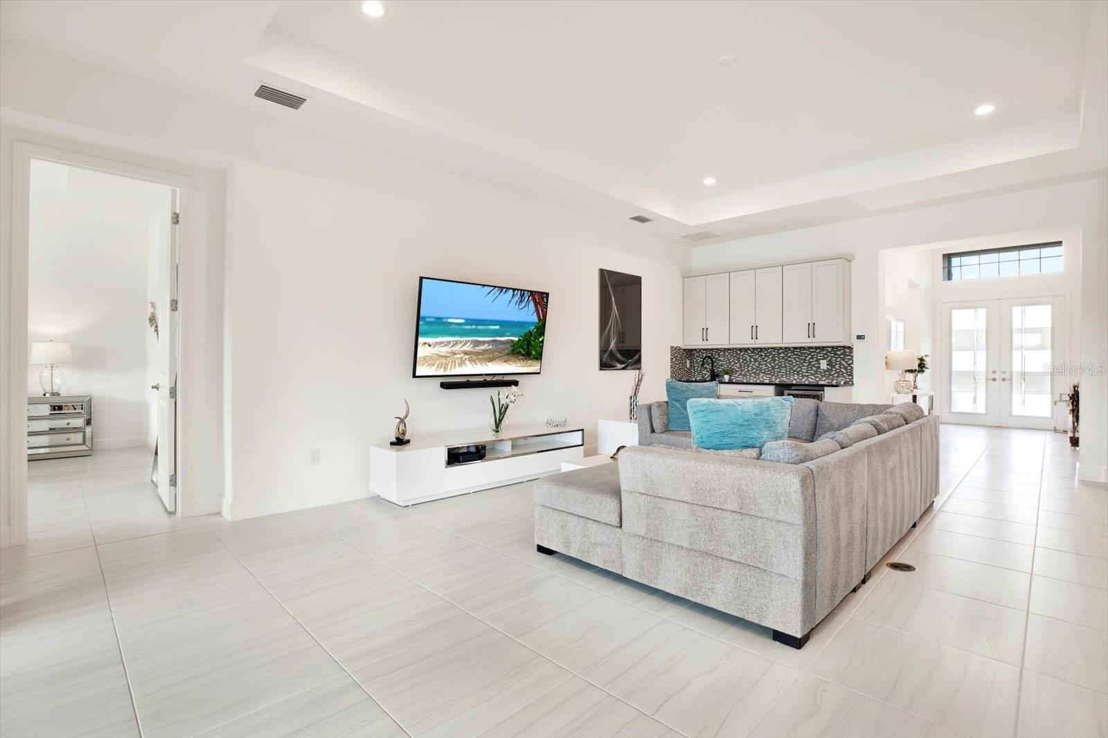 WINDING RIDGE - Residential