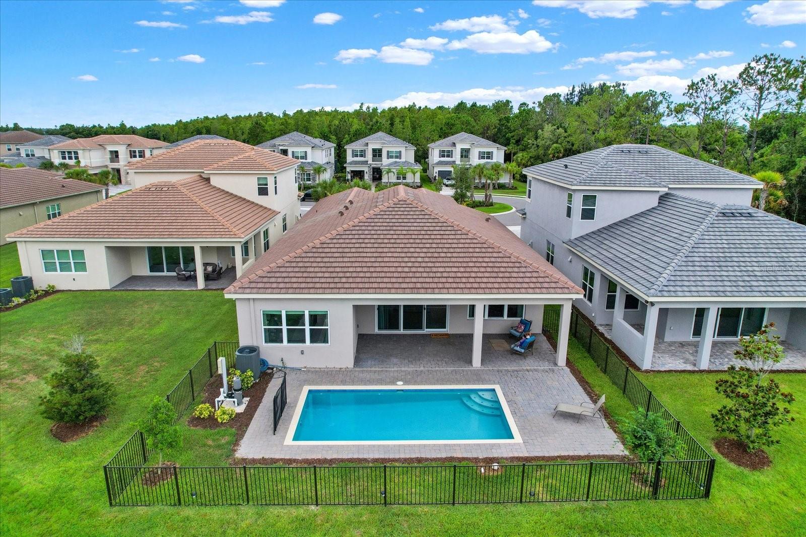 WINDING RIDGE - Residential