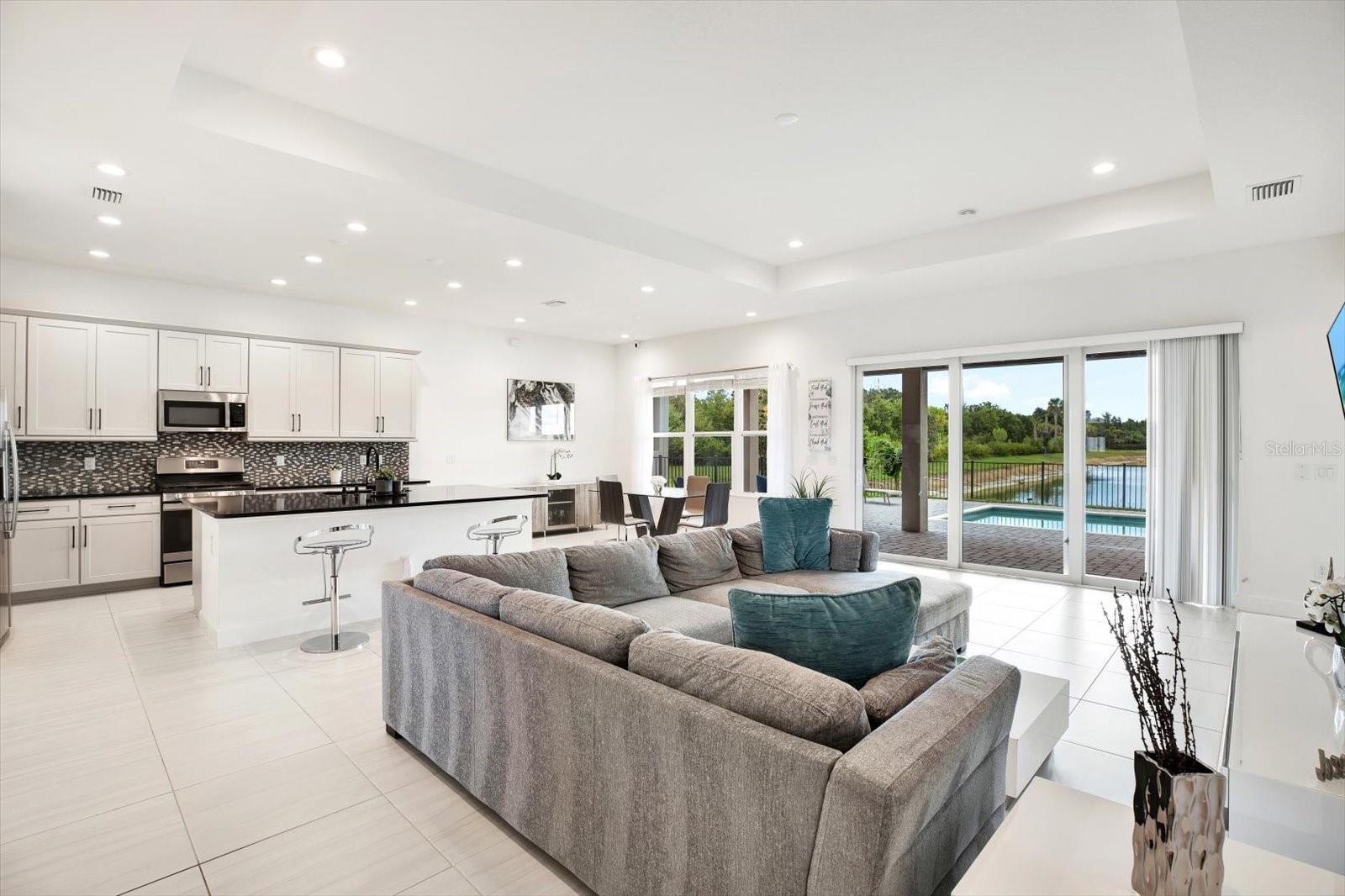 WINDING RIDGE - Residential