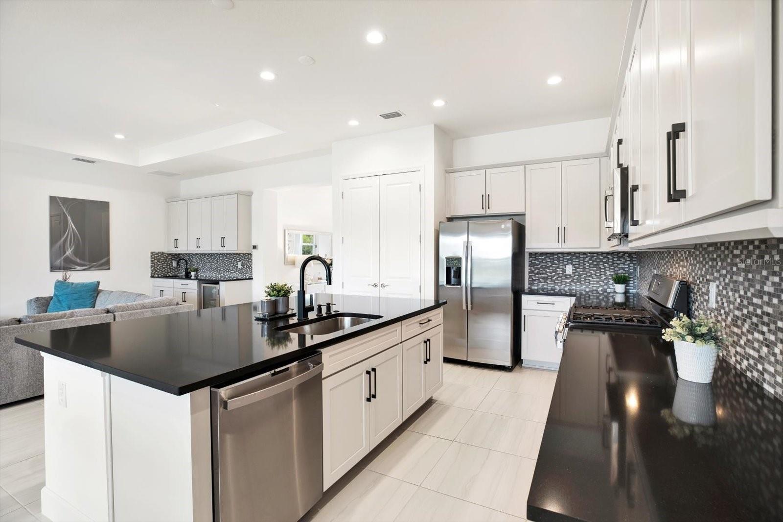 WINDING RIDGE - Residential