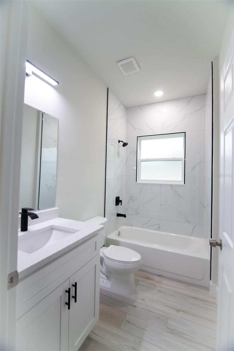 MARION OAKS - Residential