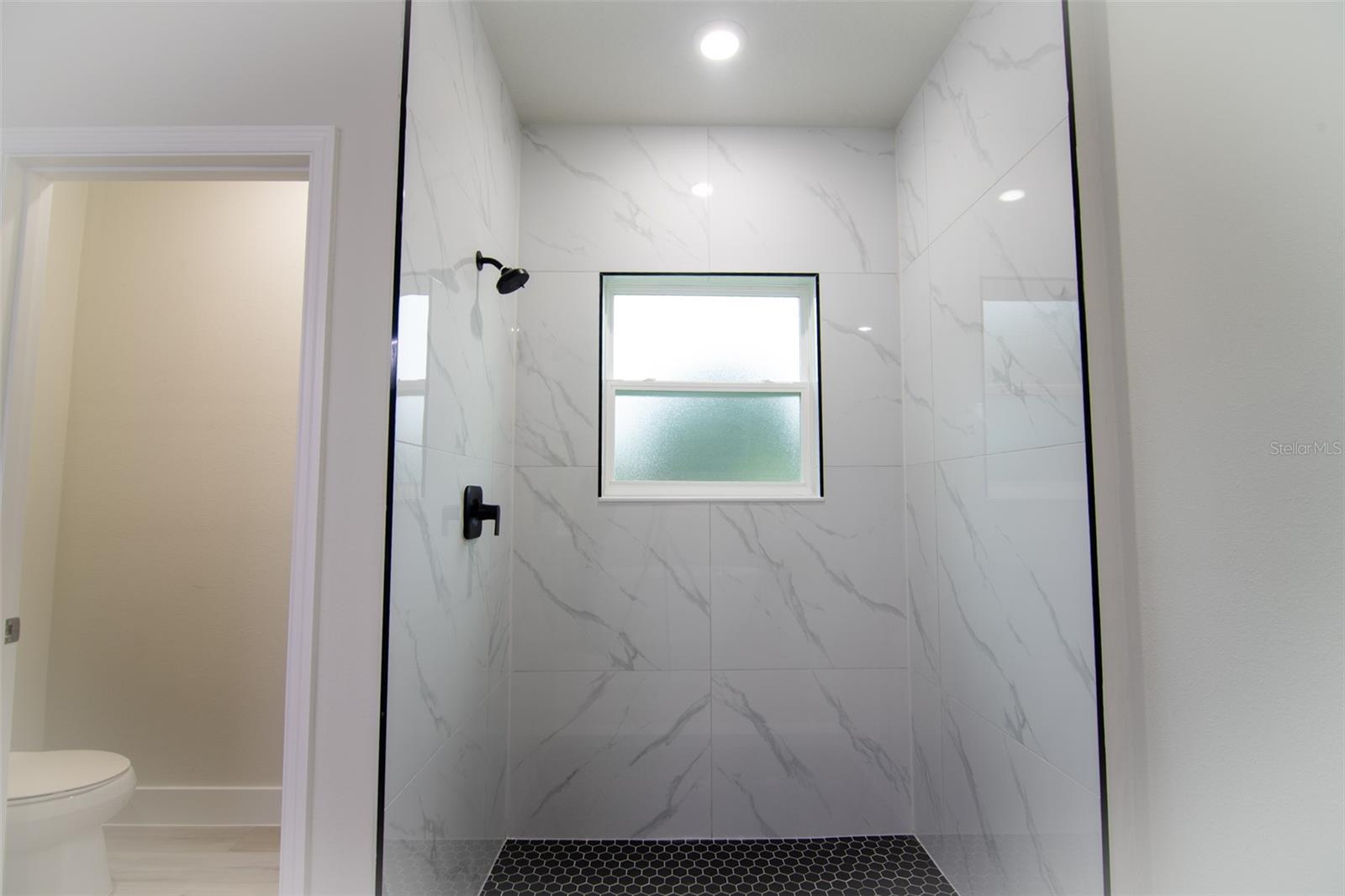 MARION OAKS - Residential