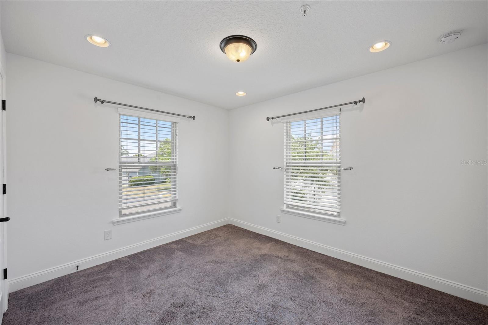 BALDWIN PARK - Residential