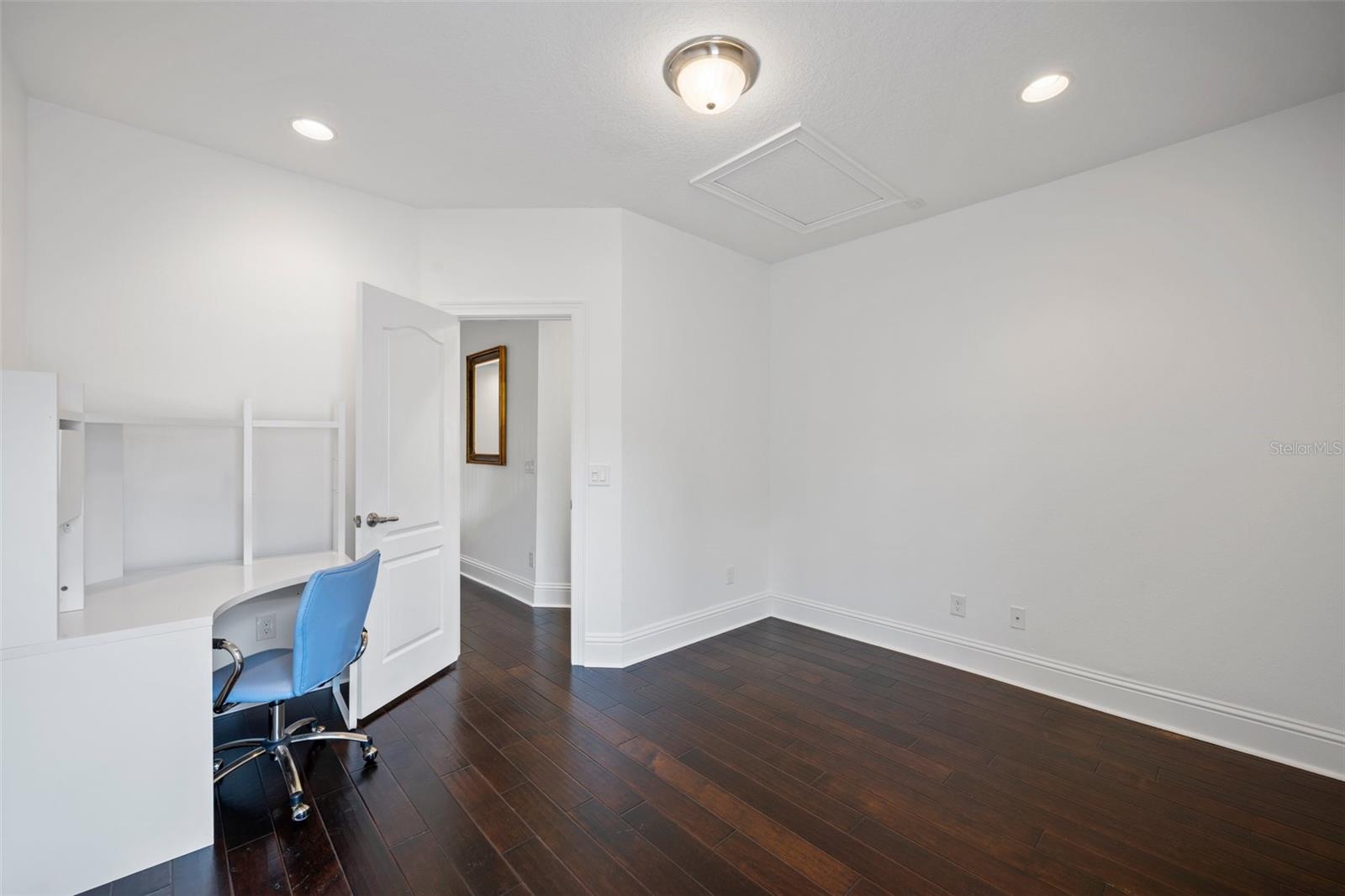 BALDWIN PARK - Residential