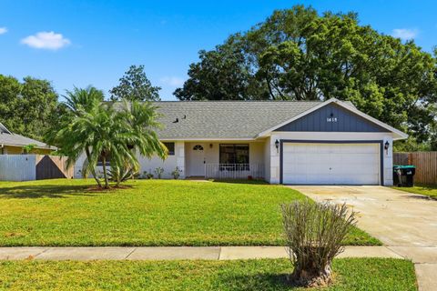Photo of 1615 Martinsville Court, Orlando, FL 32825 (MLS # O6356522)