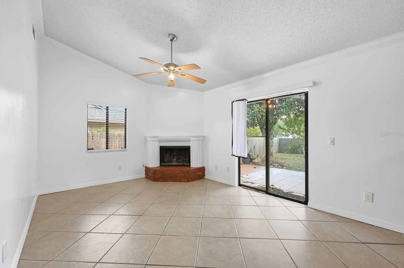 ANDERSON VILLAGE - Residential