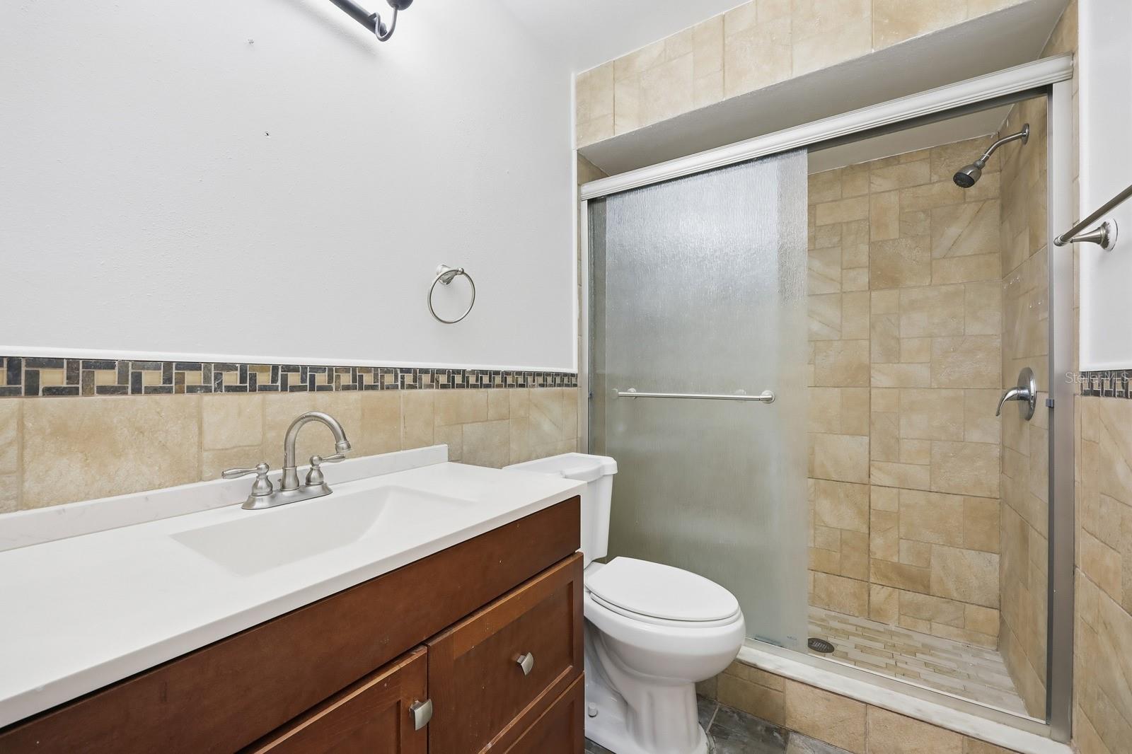 ANDERSON VILLAGE - Residential