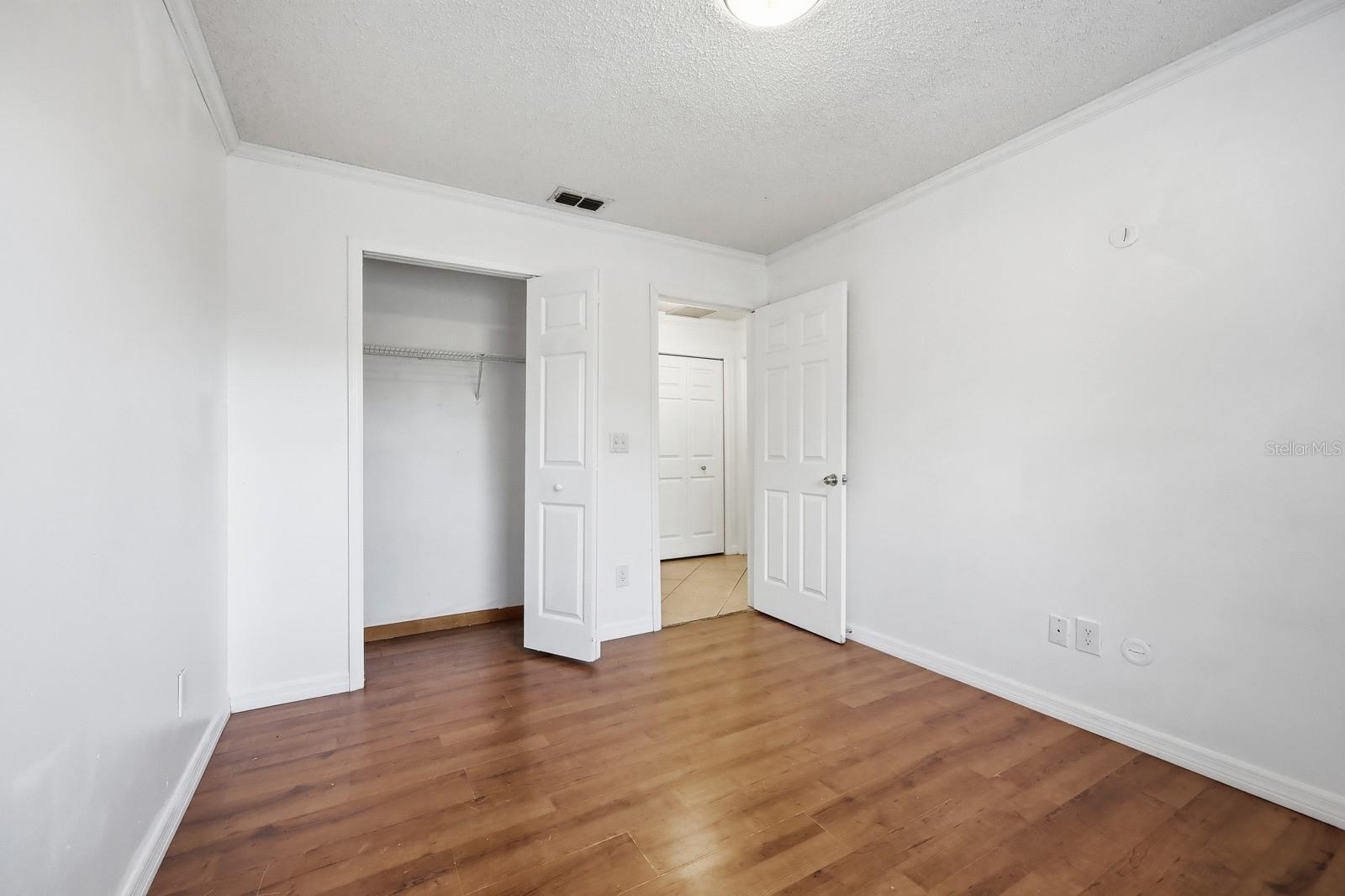 ANDERSON VILLAGE - Residential