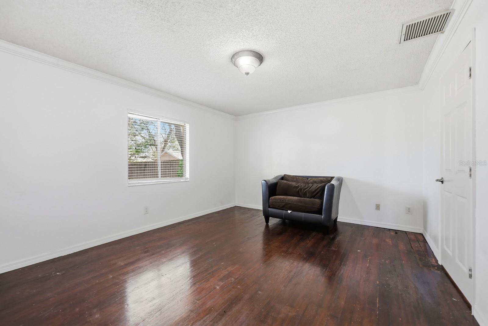 ANDERSON VILLAGE - Residential