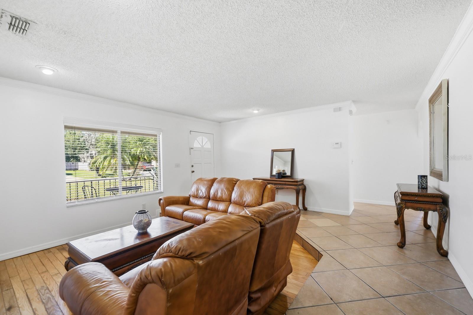 ANDERSON VILLAGE - Residential