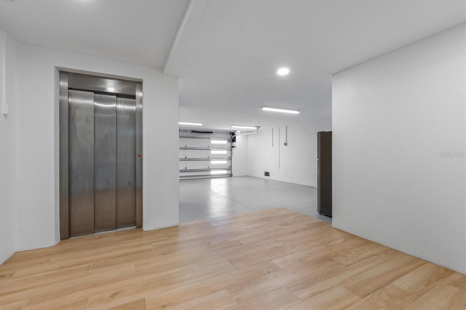 LIDO BEACH DIV B - Residential