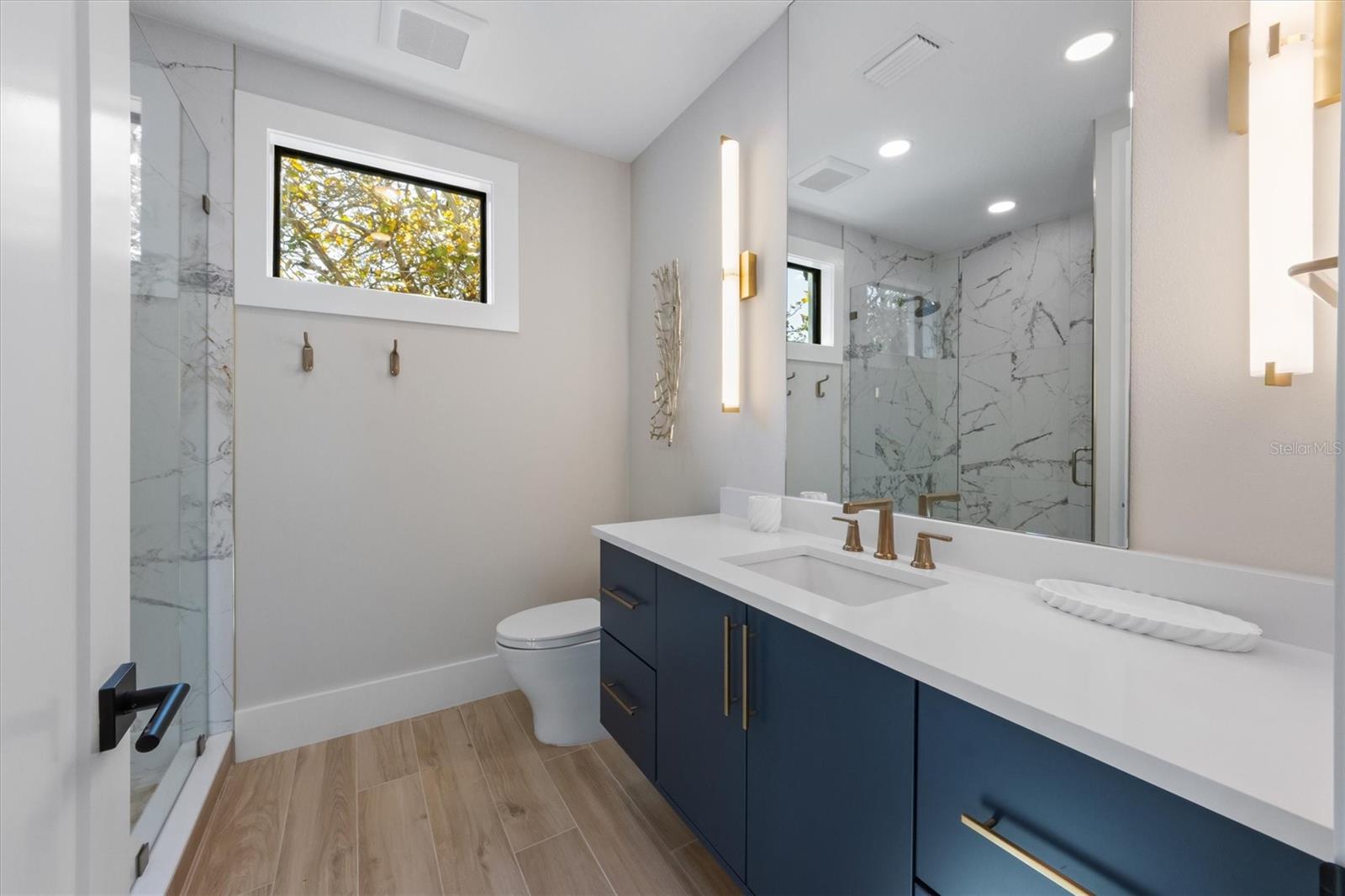 LIDO BEACH DIV B - Residential