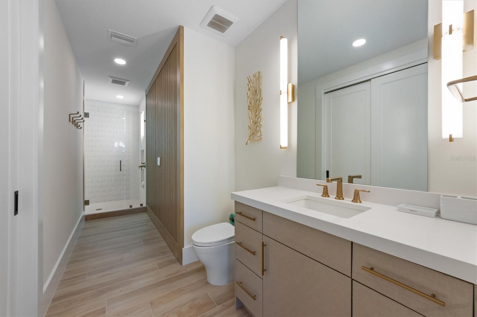 LIDO BEACH DIV B - Residential