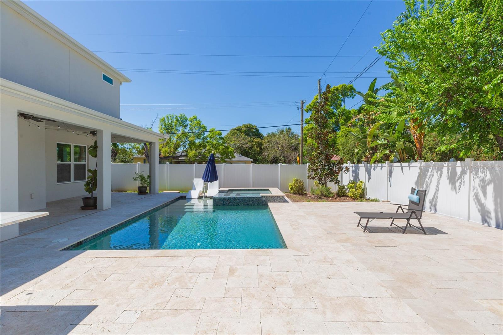 PERSHING PARK - Residential