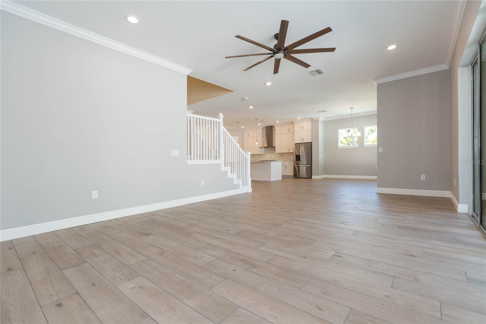 PERSHING PARK - Residential