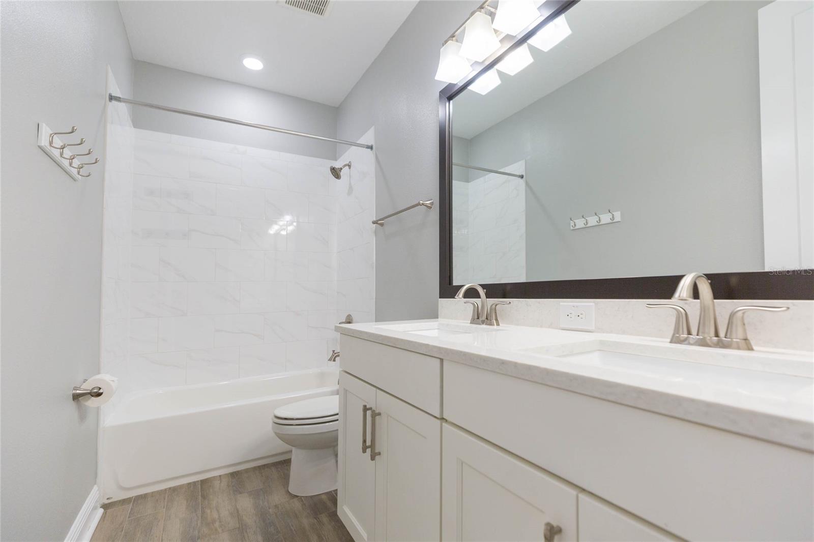 PERSHING PARK - Residential