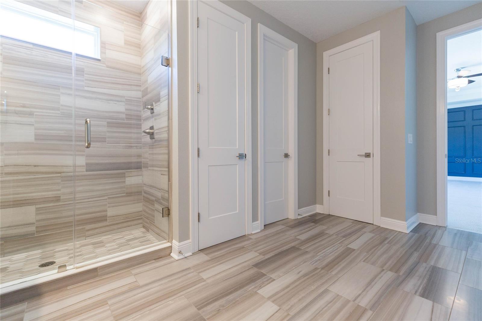 PERSHING PARK - Residential