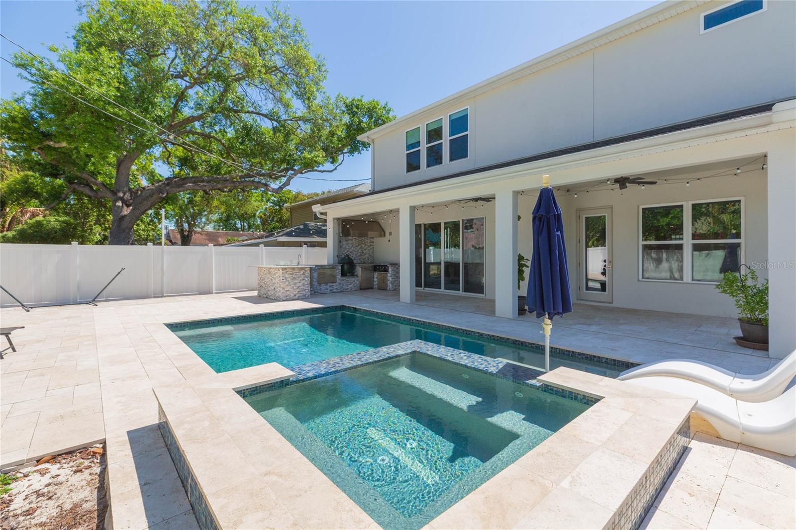 PERSHING PARK - Residential