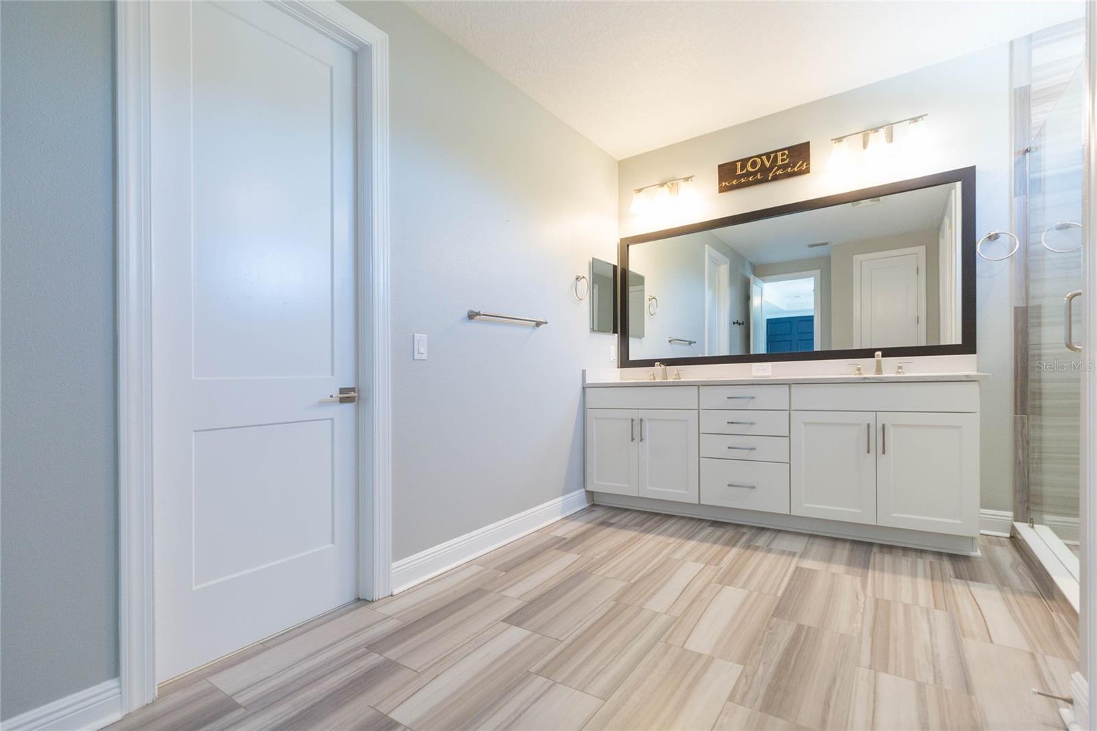 PERSHING PARK - Residential