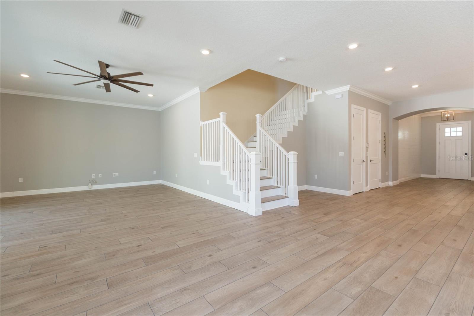 PERSHING PARK - Residential