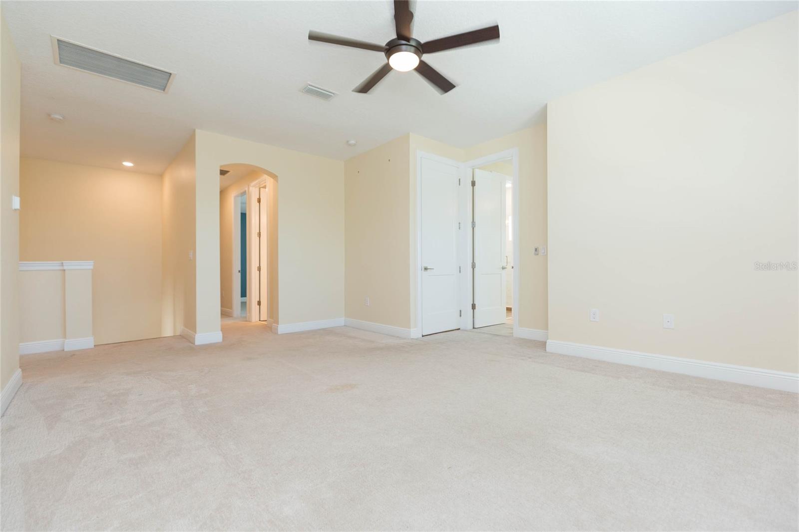 PERSHING PARK - Residential