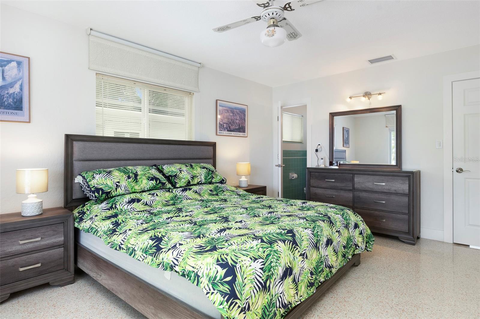 CAPRI ISLE SUB - Residential
