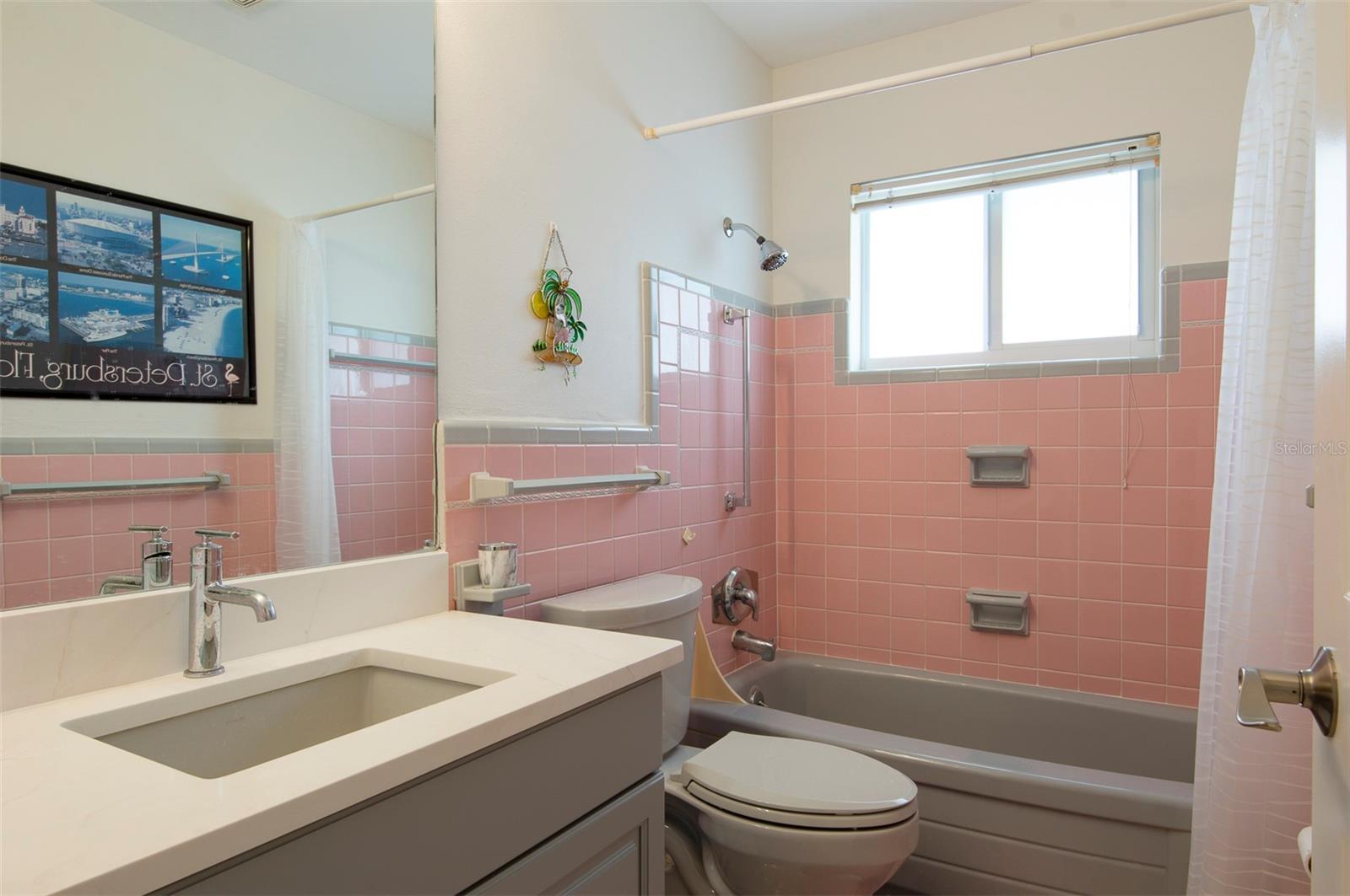 CAPRI ISLE SUB - Residential