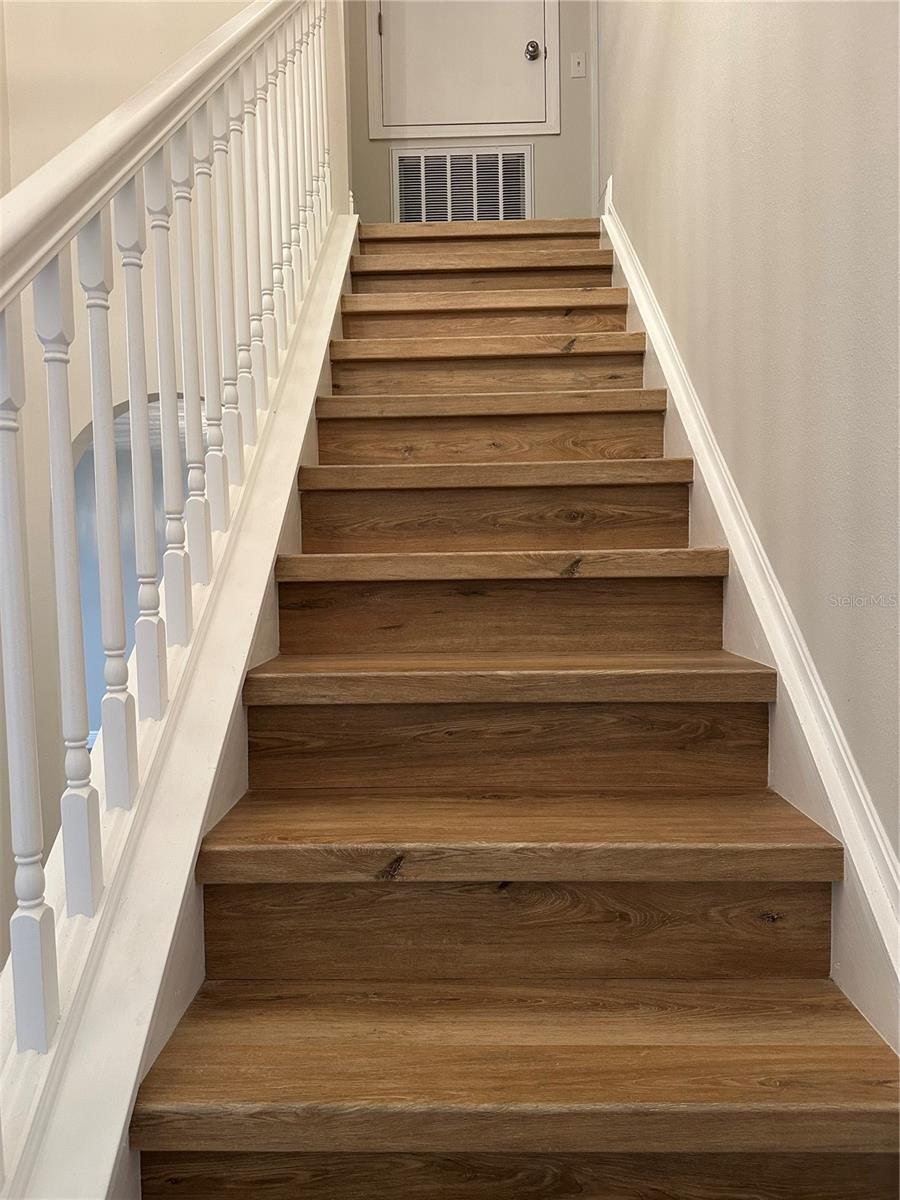 FAIRMONT - Residential