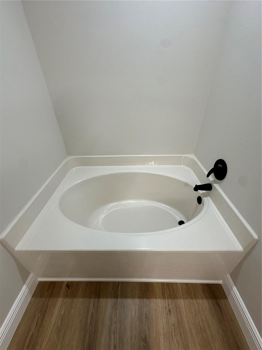 FAIRMONT - Residential