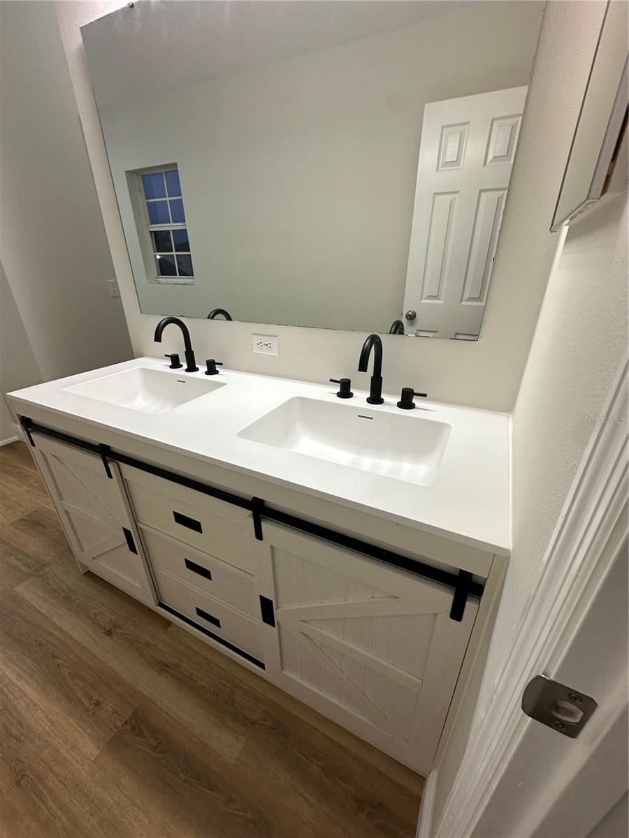 FAIRMONT - Residential