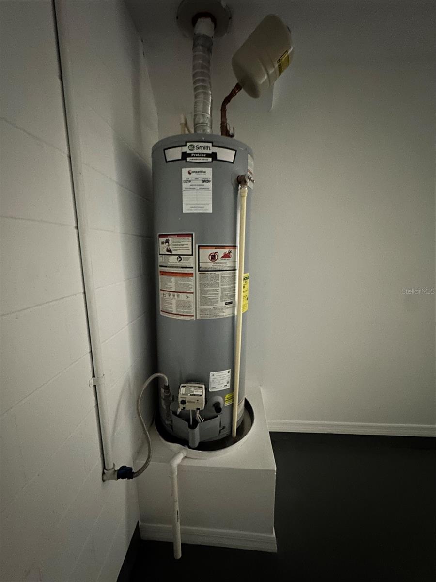 FAIRMONT - Residential