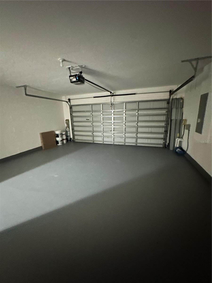 FAIRMONT - Residential