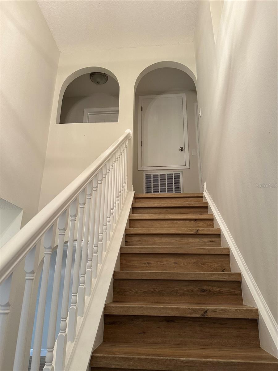 FAIRMONT - Residential