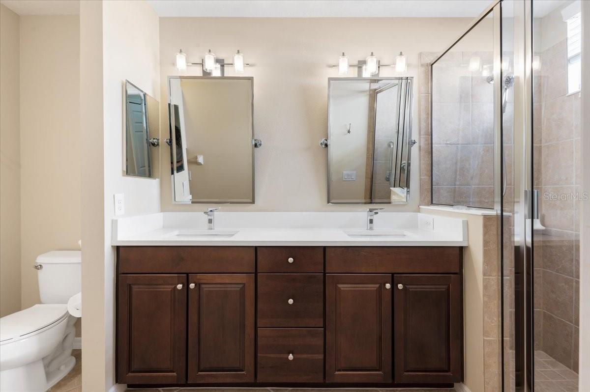 HARBORAGE ON BRADEN RIVER II PH I - Residential