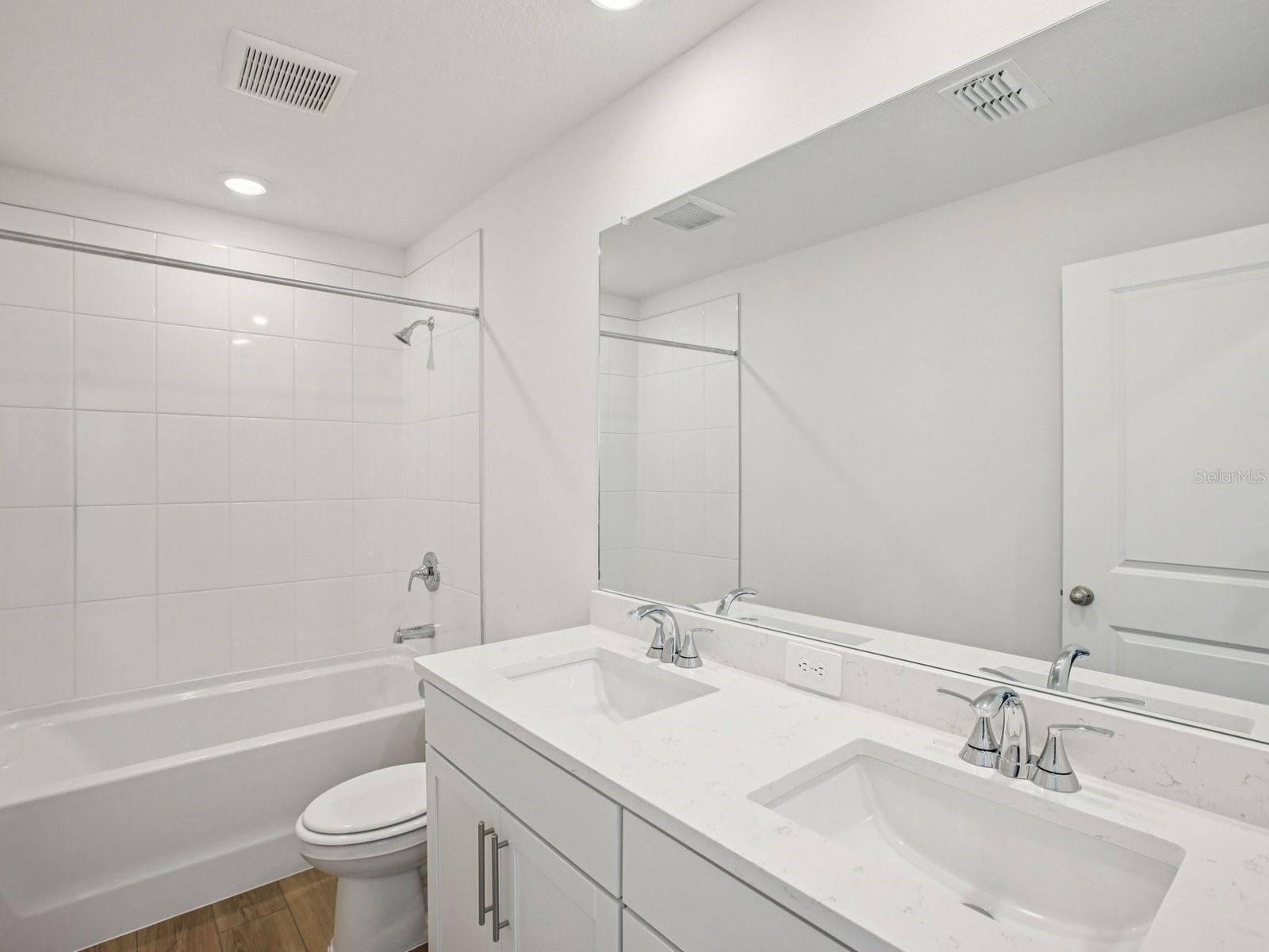 THE GROVE AT STUART CROSSING - Residential