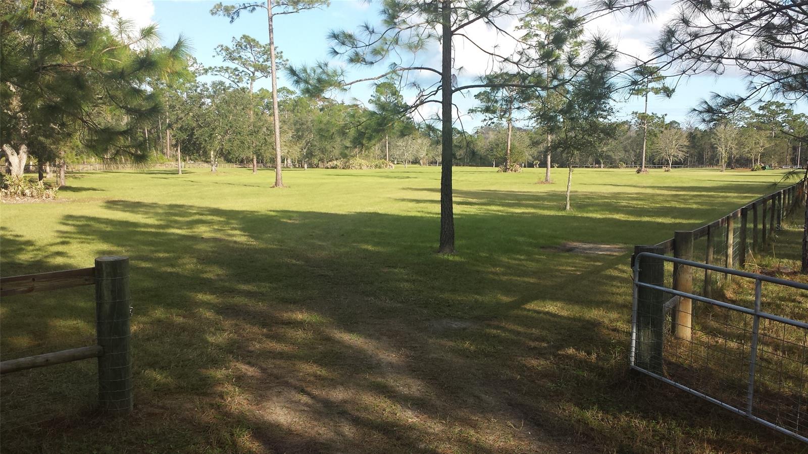 Ashby Cove Estates Unrec - Land