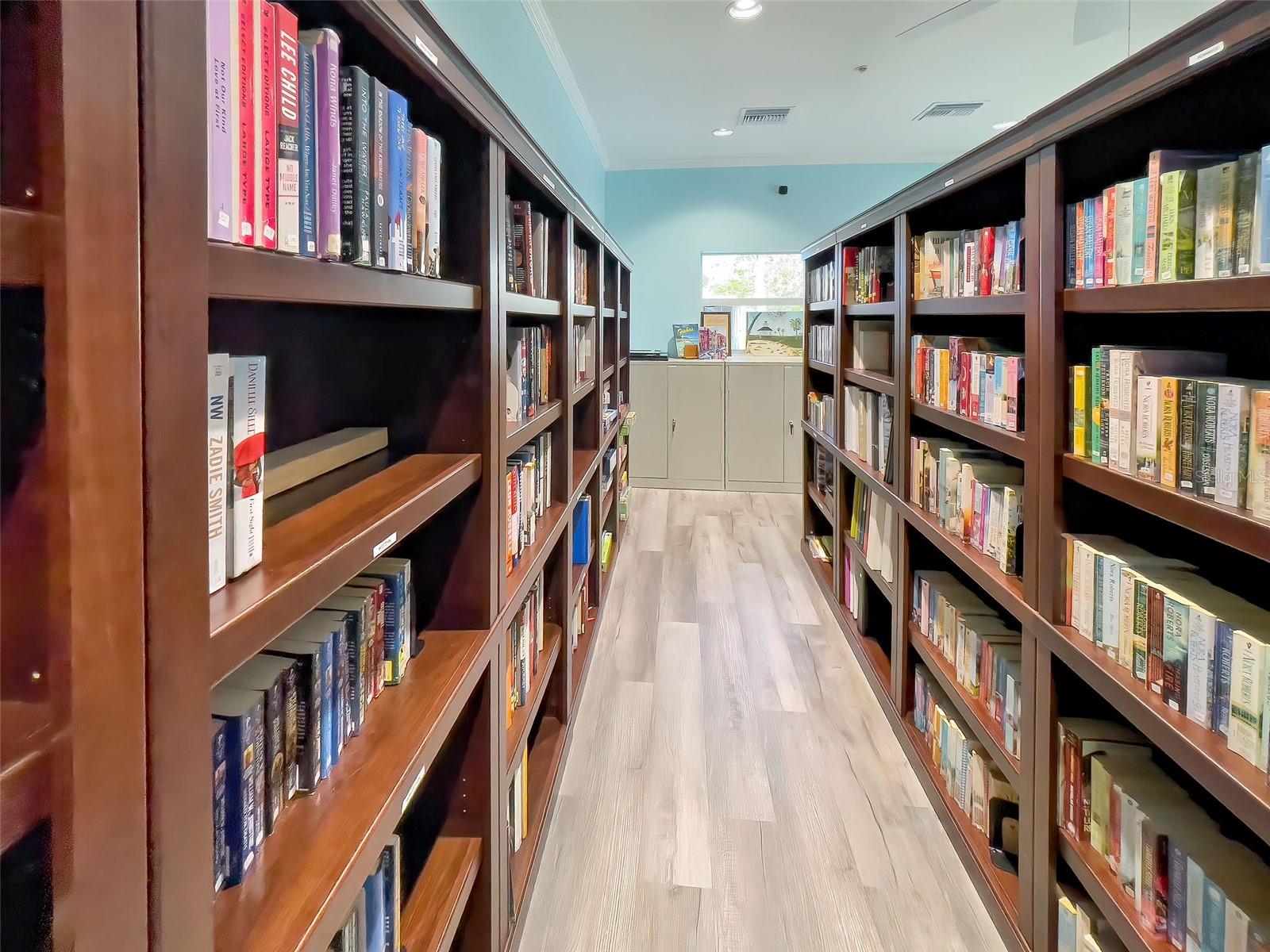 POLYNESIAN VILLAGE - Residential