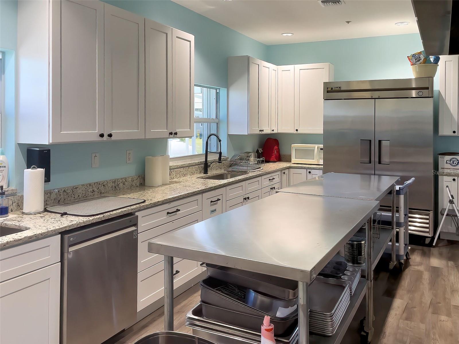 POLYNESIAN VILLAGE - Residential