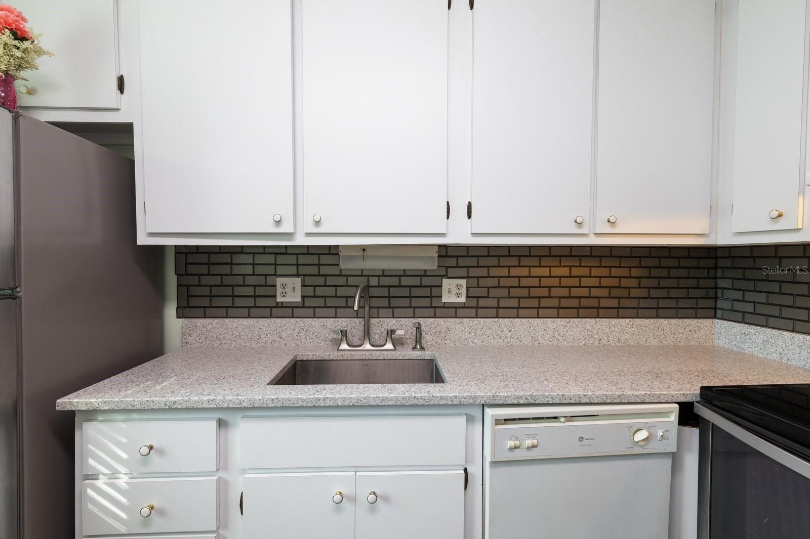 WINDWARD POINTE ST PETERSBURG - Residential