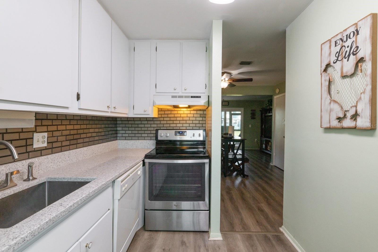 WINDWARD POINTE ST PETERSBURG - Residential