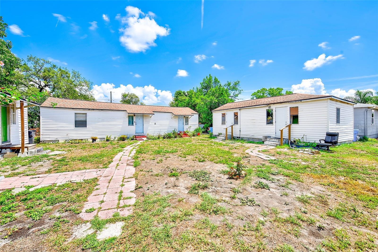 ARCADIAN HEIGHTS - Residential Income