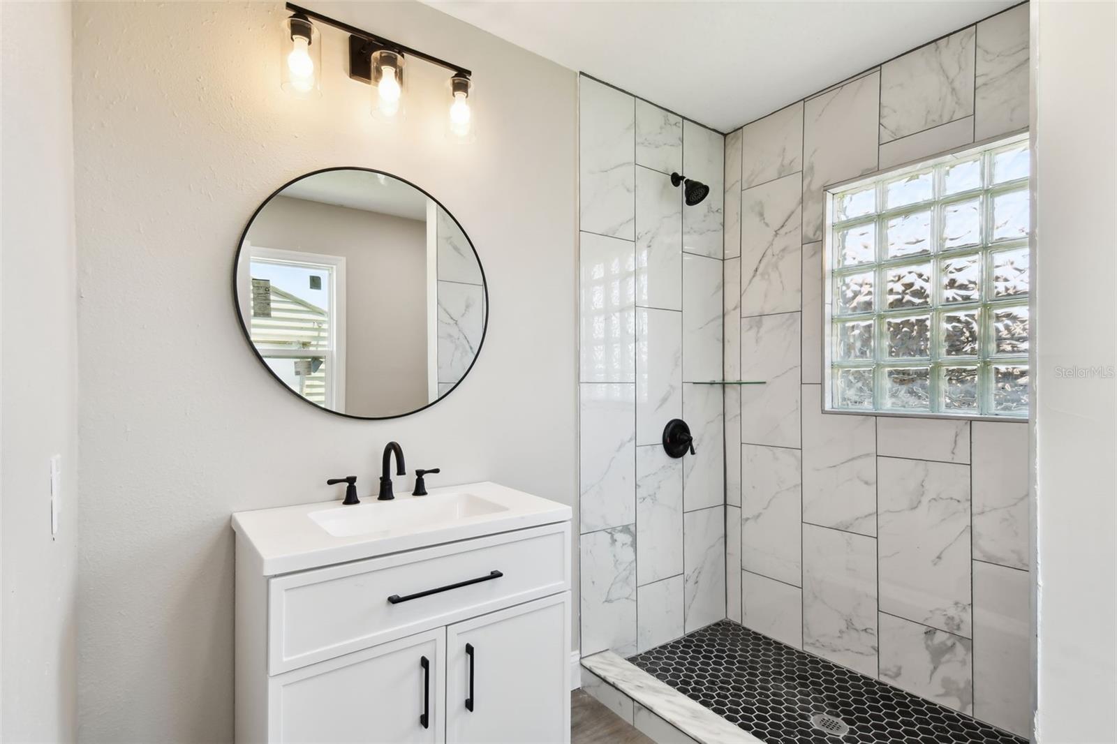 GORDON HEIGHTS PH 04 - Residential