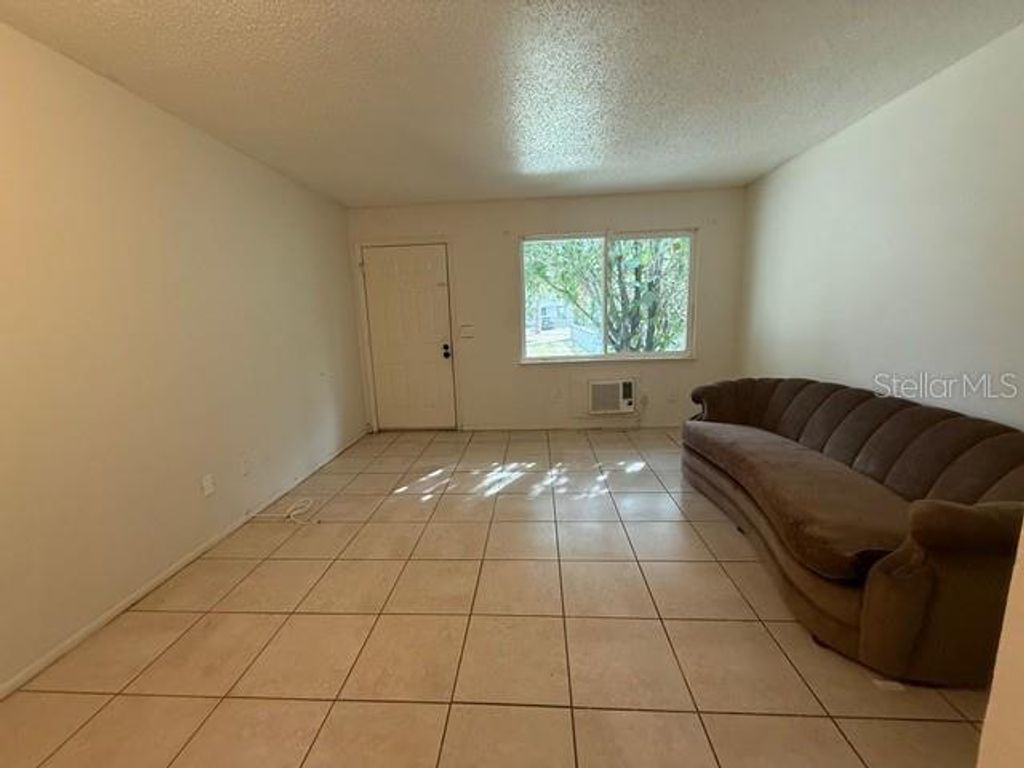 Photo of 8528 Channelview Circle, Tampa, FL 33614 (MLS # TB8453392)